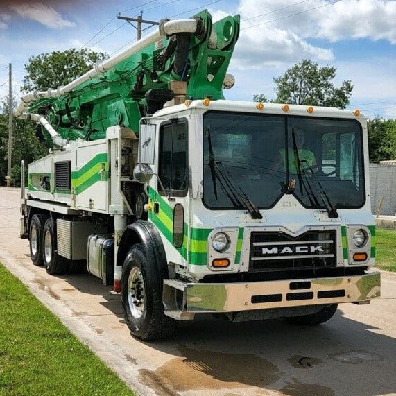 2014 Putzmeister 38m concrete pump
