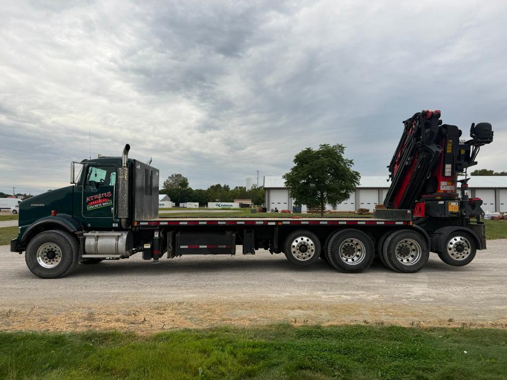 2018 Palfinger PK 40002 EH Knuckle Boom Crane Mounted on 2007 Kenworth T800B 10x4 Boom Truck
