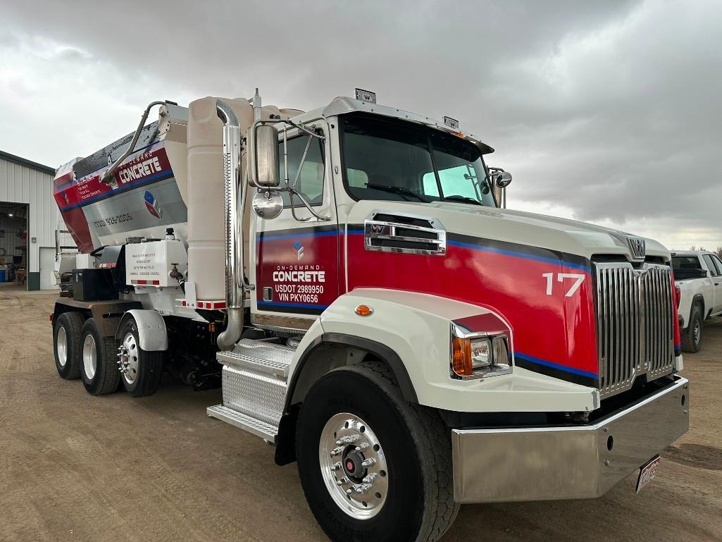 2020 Western Star 8x4 Volumetric Concrete Mixer Truck