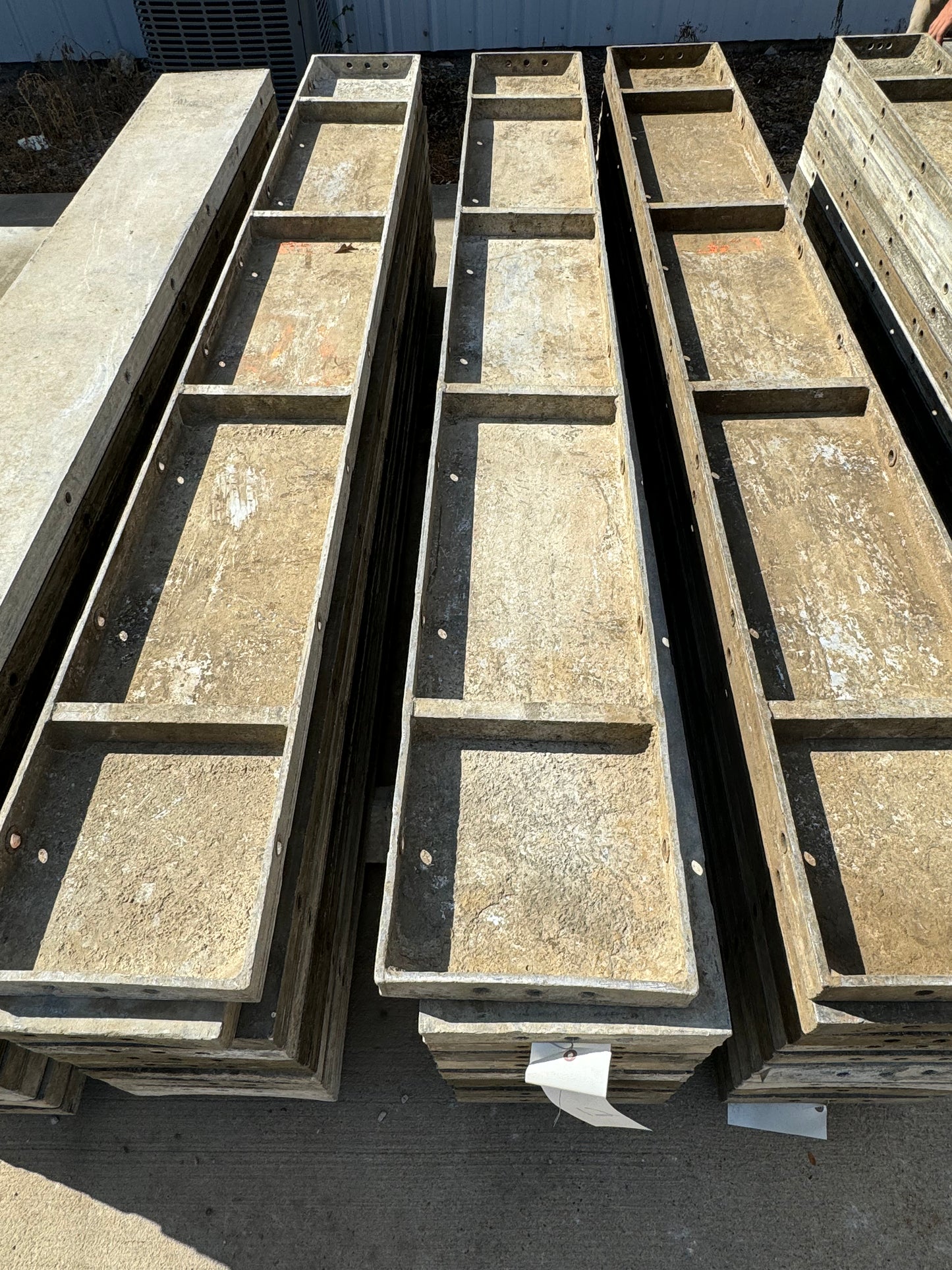 8' set of Wall-Ties Aluminum Concrete Forms