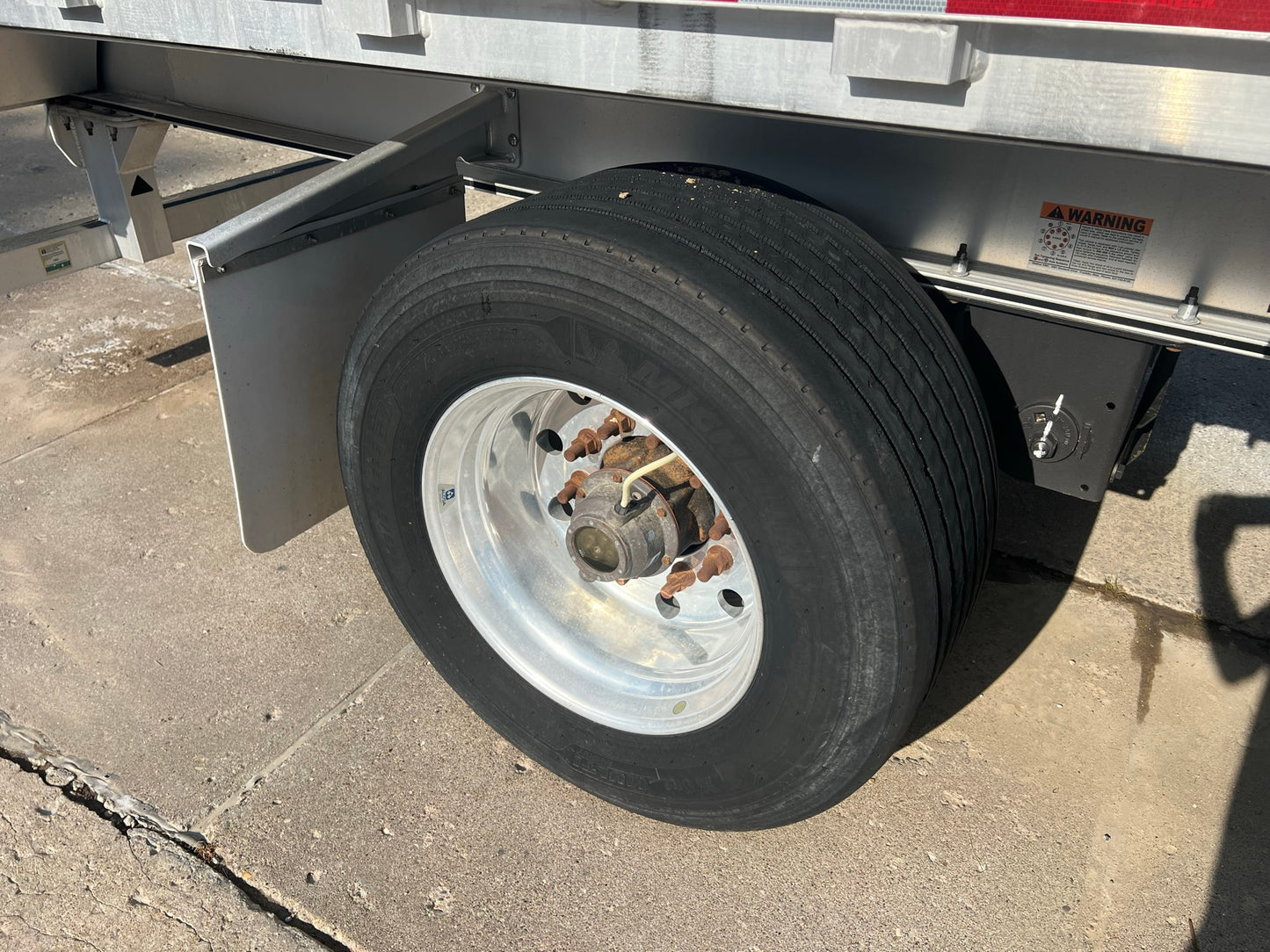 2017 Wilson 53′ Flatbed Trailer