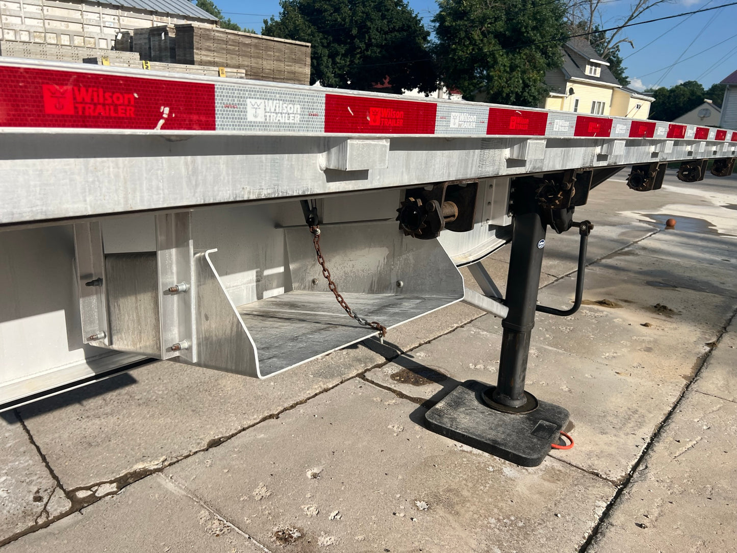 2017 Wilson 53′ Flatbed Trailer