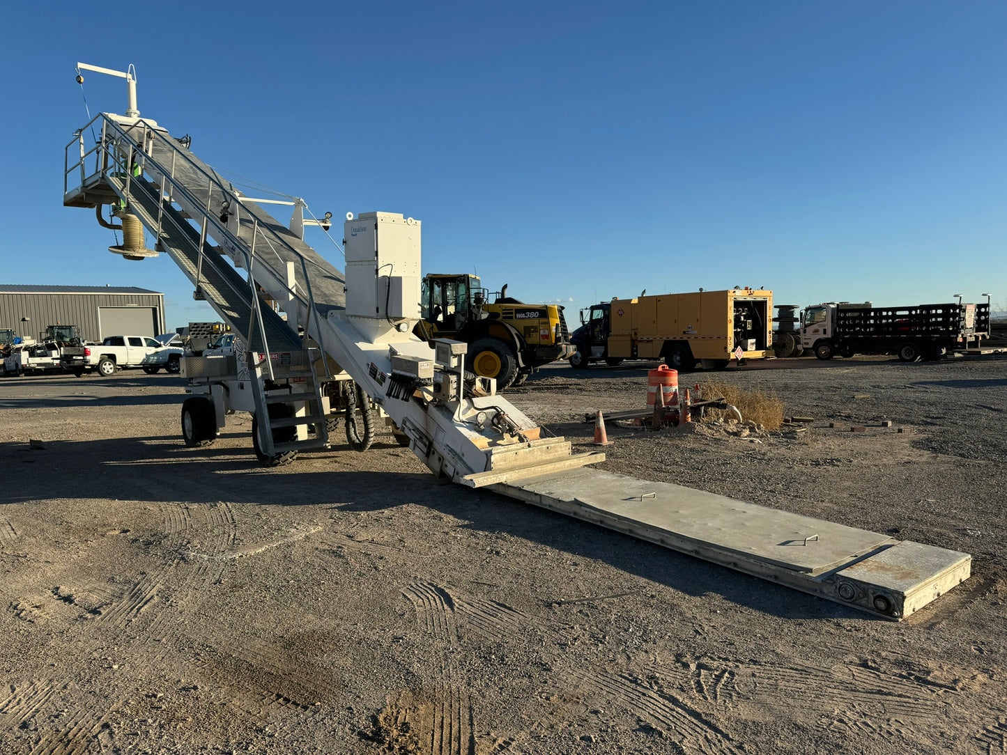 Heavy Construction Equipment from JAR Concrete & Paso Del Norte Materials