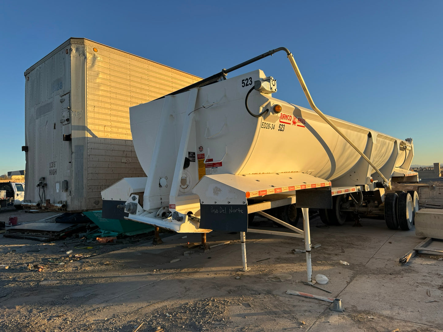 Heavy Construction Equipment from JAR Concrete & Paso Del Norte Materials