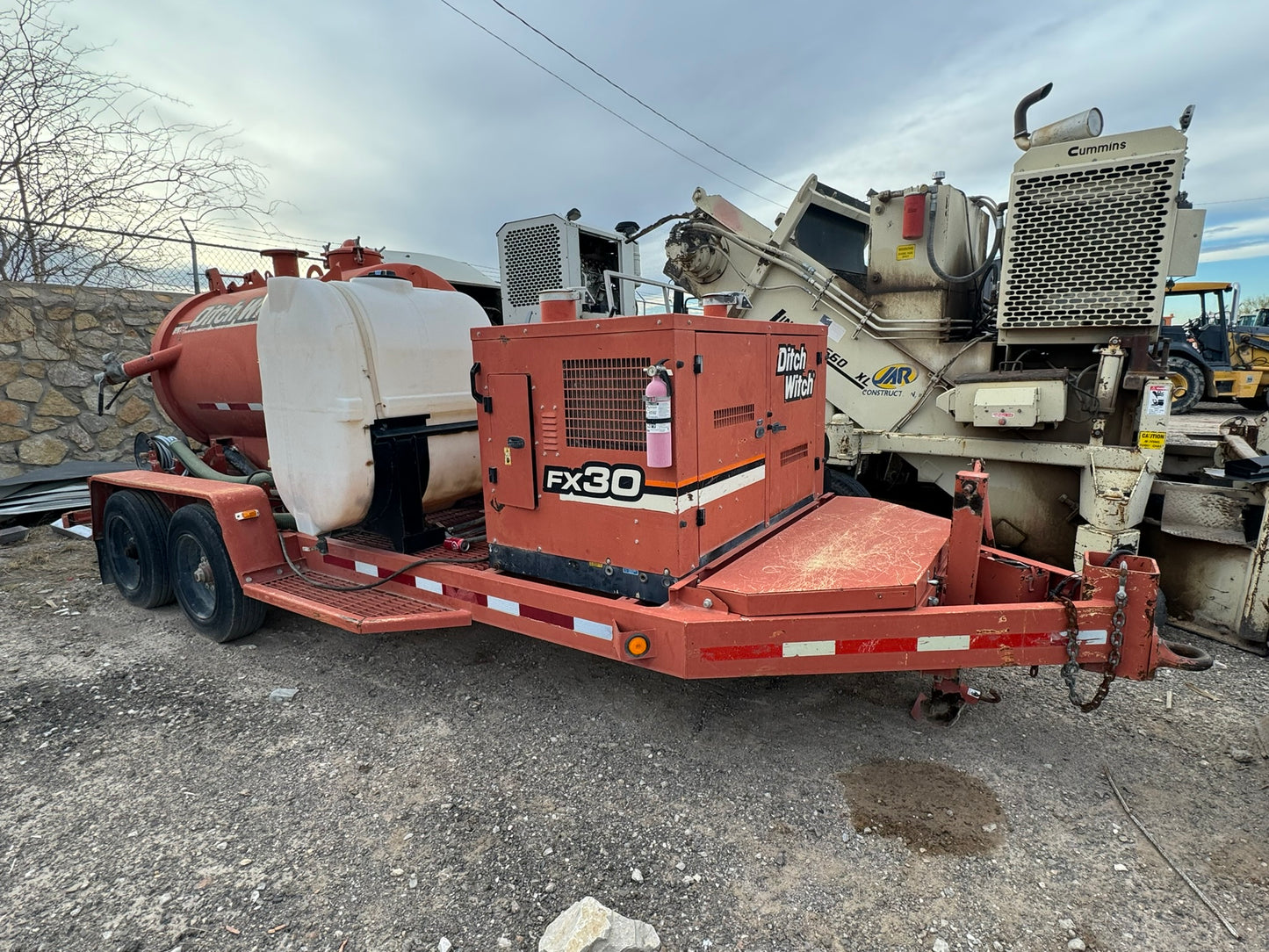 Heavy Construction Equipment from JAR Concrete & Paso Del Norte Materials