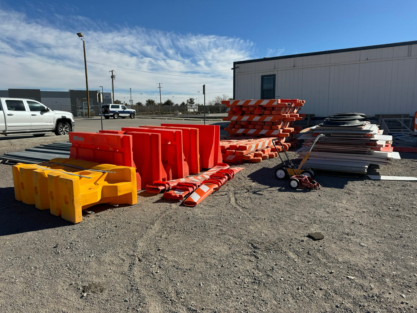 Heavy Construction Equipment from JAR Concrete & Paso Del Norte Materials
