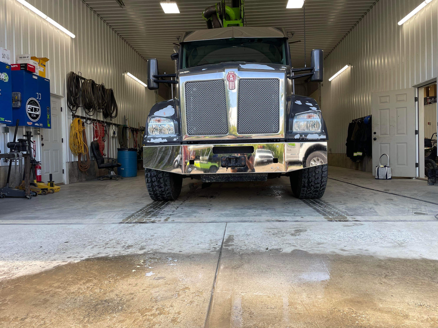 2019 Putzmeister 38Z on 2020 Kenworth T880