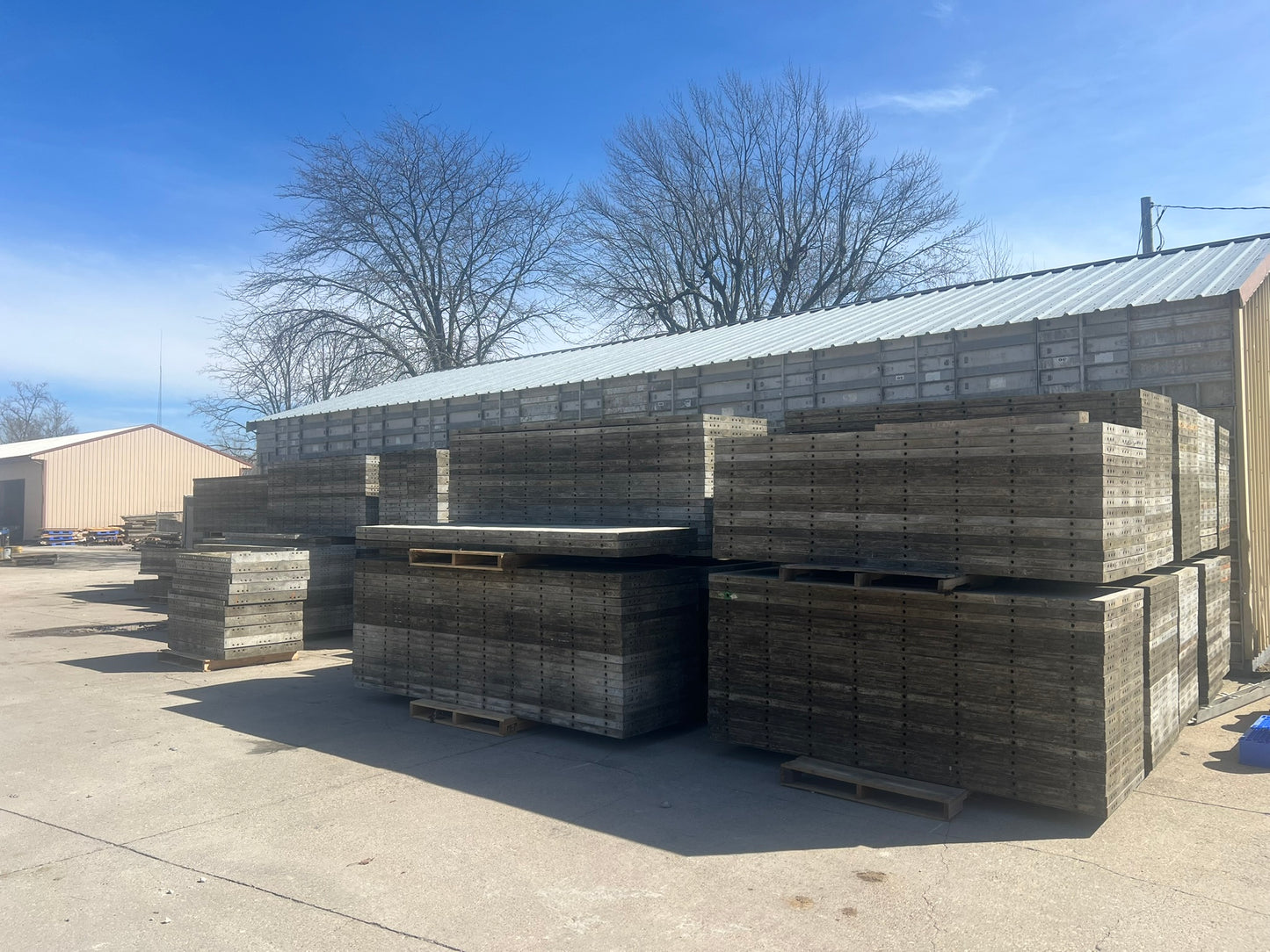 Aluminum concrete forms