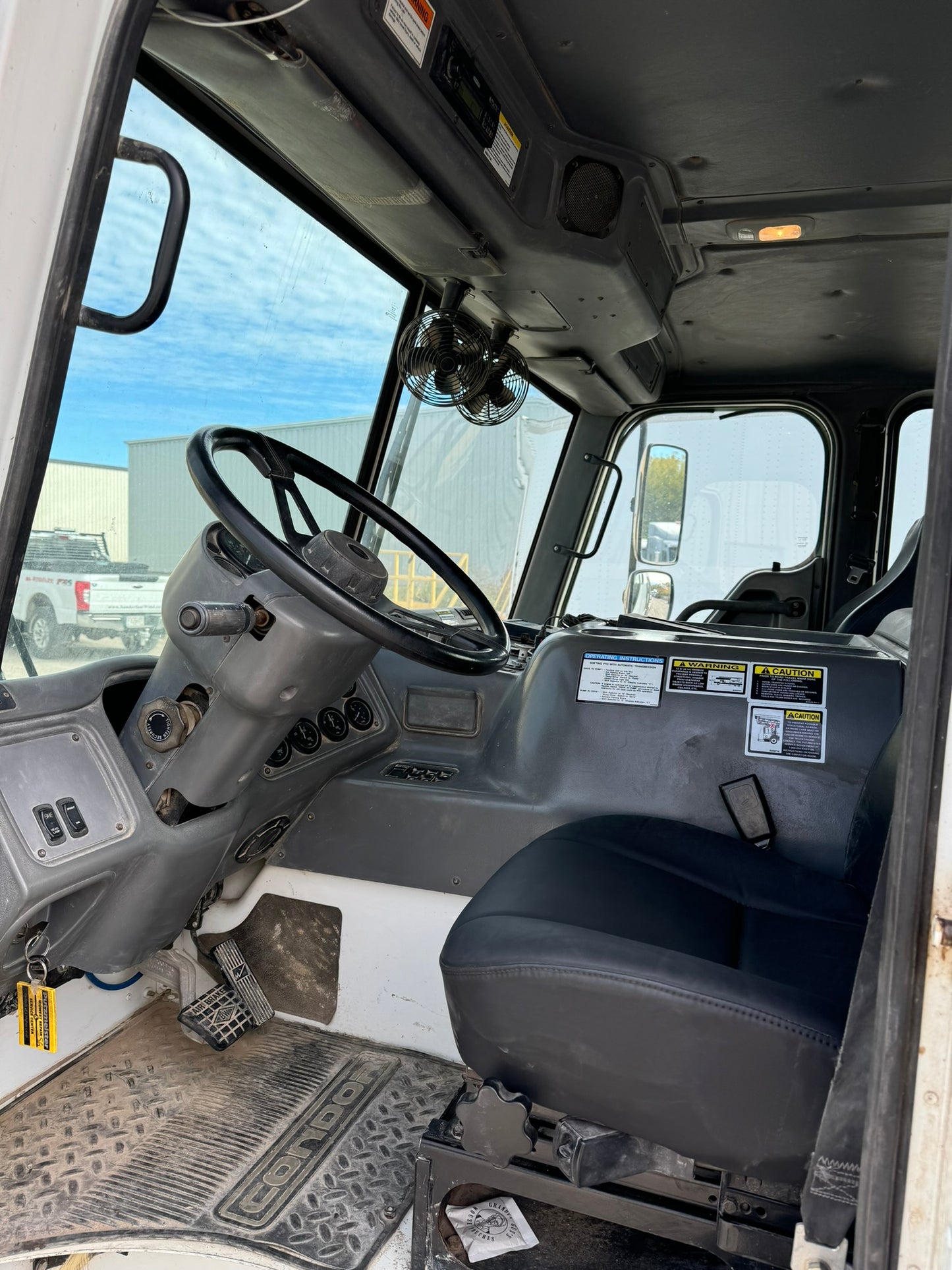 2008 Putzmeister TB-110 Telebelt Conveyor On 2007 American LaFrance Condor Truck
