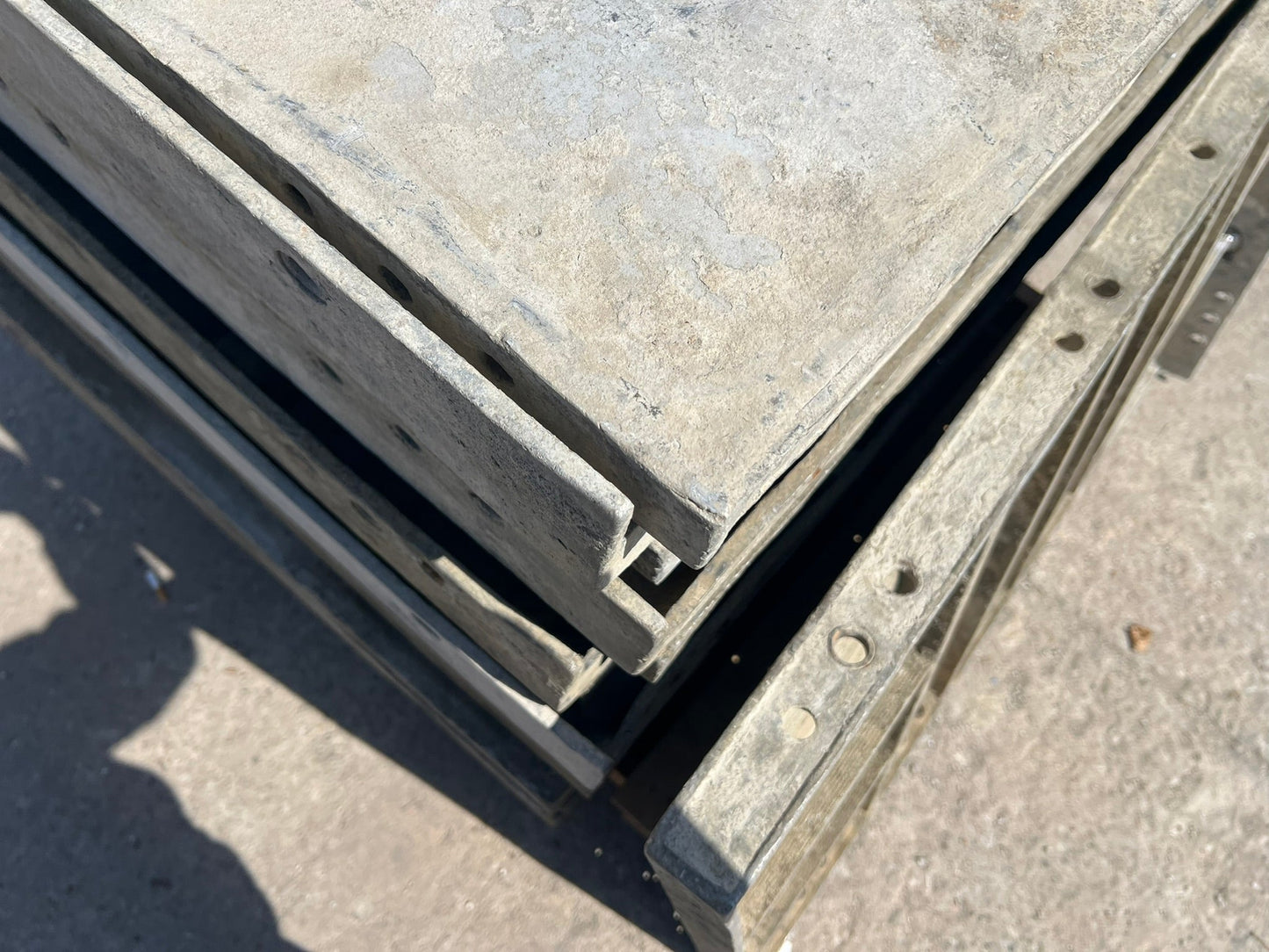 4' Wall-Ties Aluminum Concrete Forms