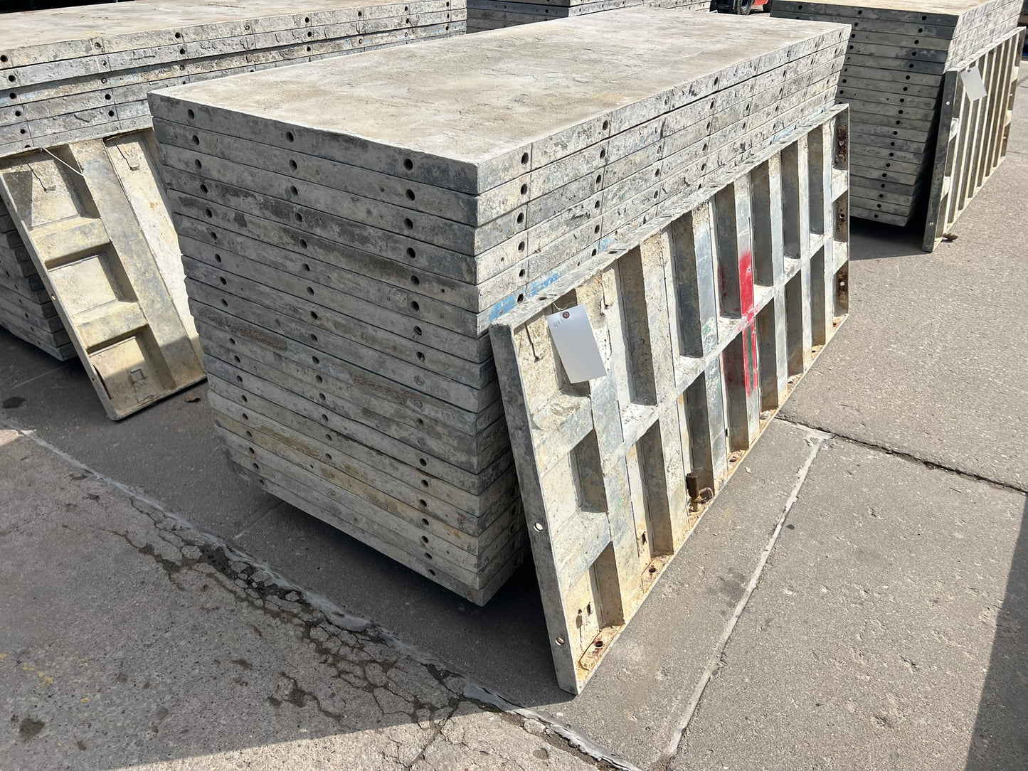 36" x 8' Western Aluminum Concrete Forms