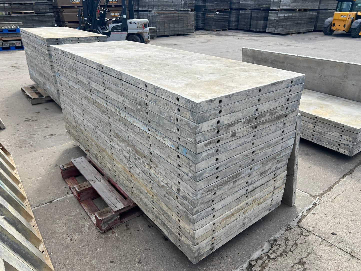 36" x 8' Western Aluminum Concrete Forms