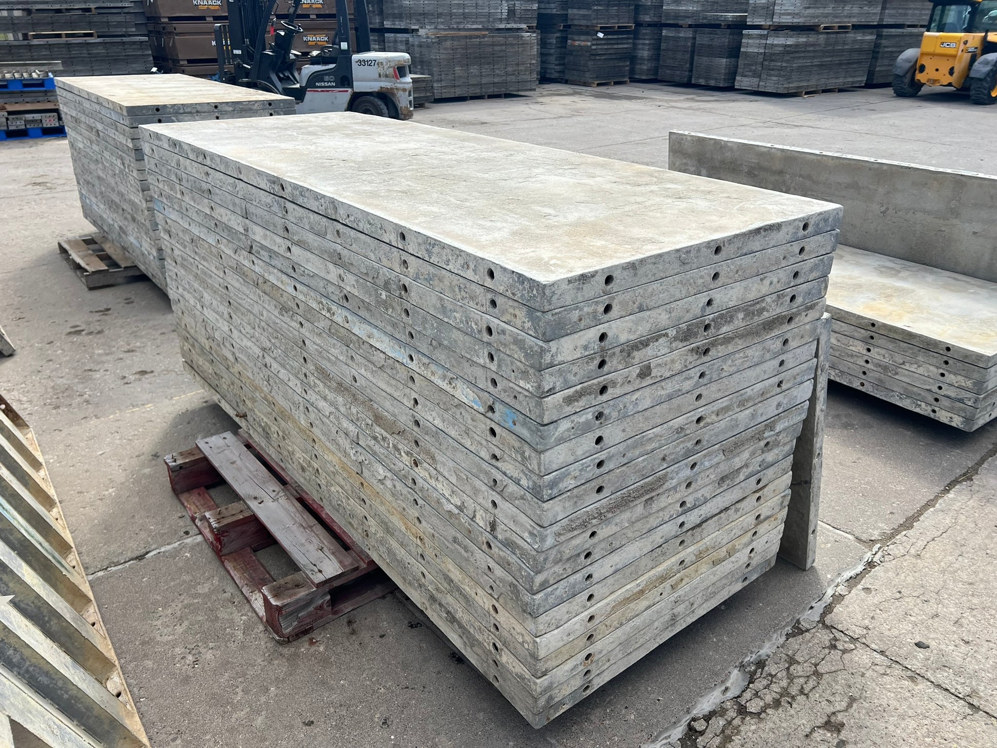 36" x 8' Western Aluminum Concrete Forms