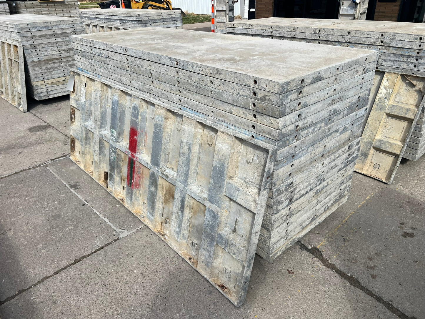 36" x 8' Western Aluminum Concrete Forms