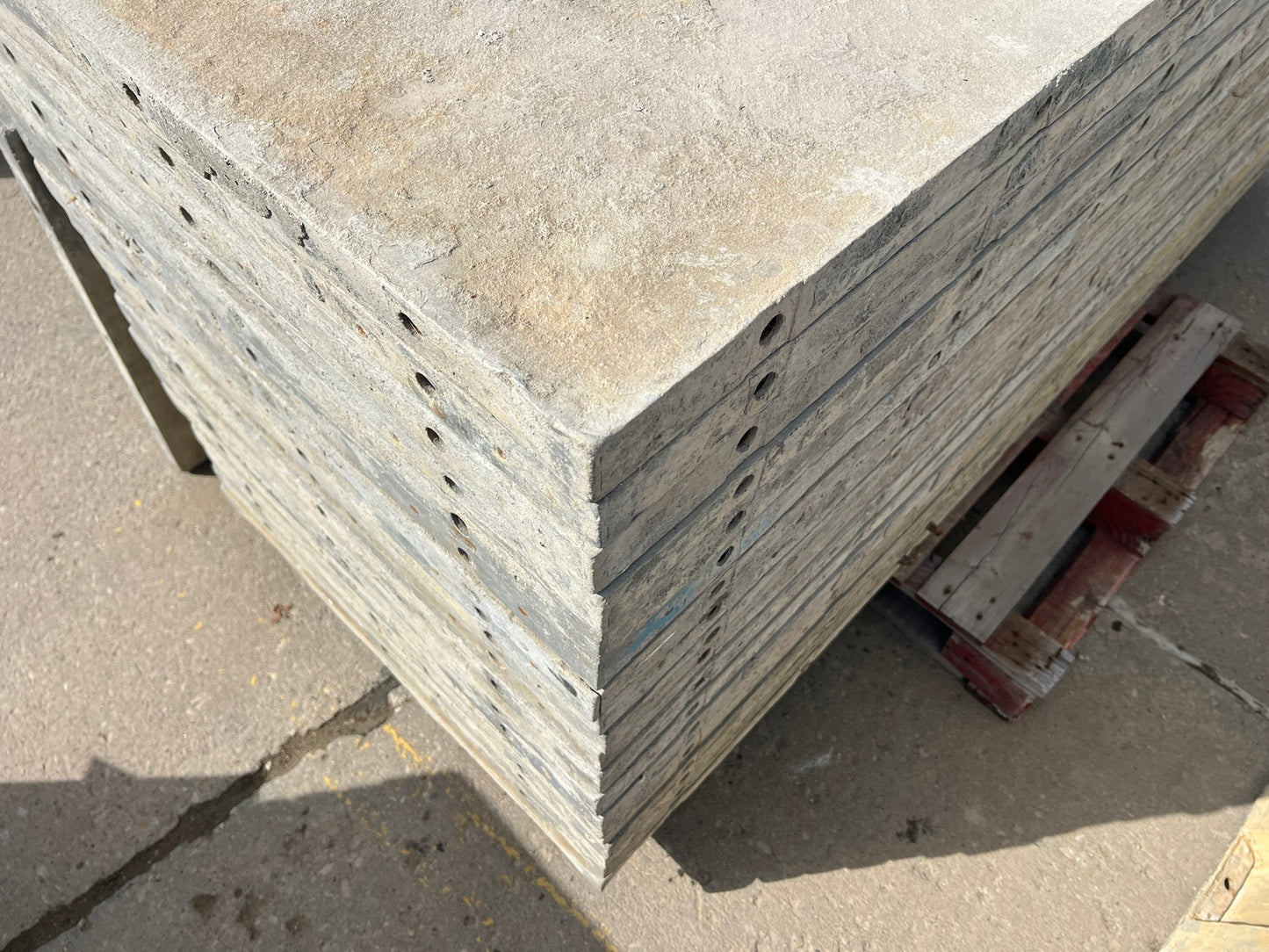 36" x 8' Western Aluminum Concrete Forms