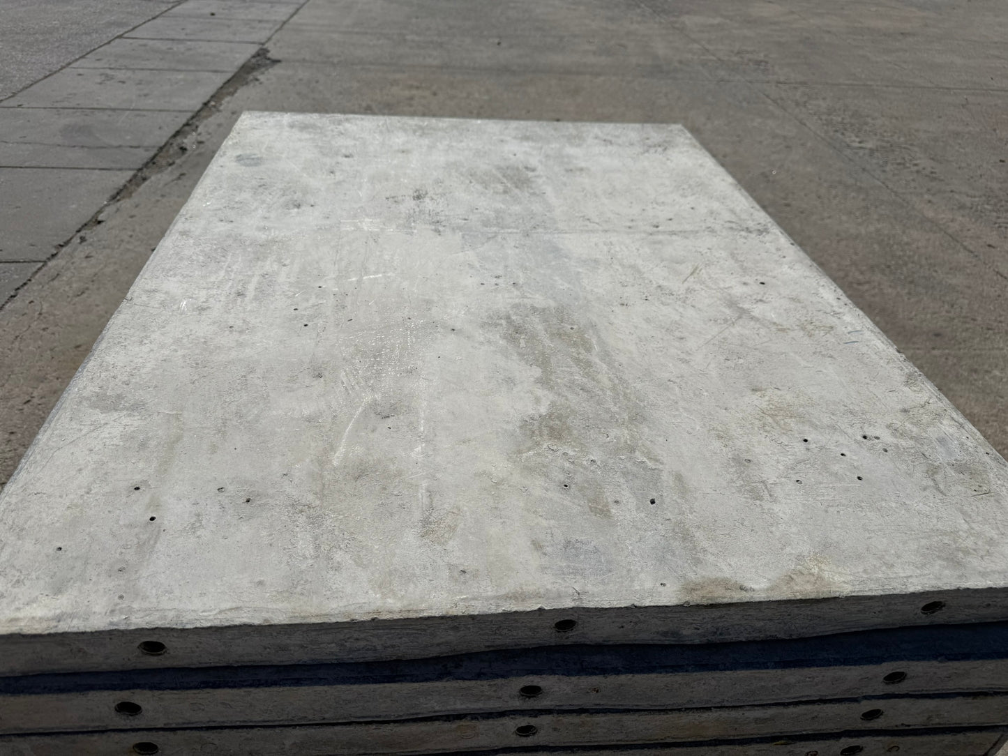 36" x 4' Smooth, Laydown Wall-Ties Aluminum Concrete Forms