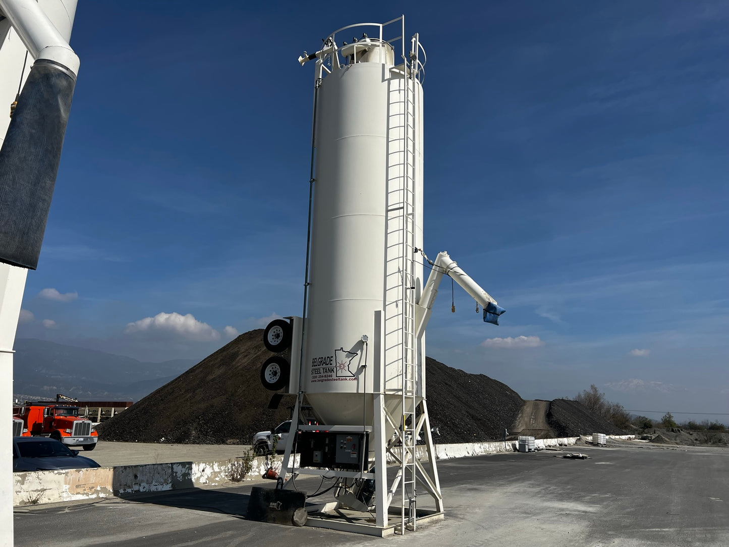 350 Barrel Portable Silo