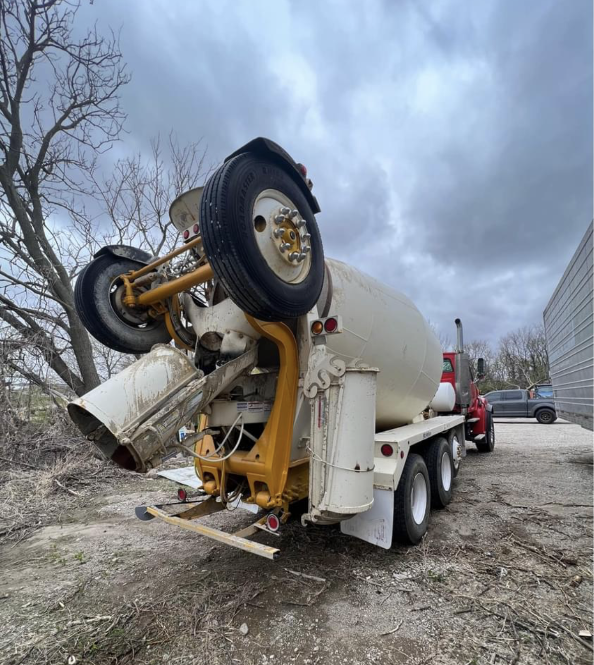 2004 Sterling LT9500 Concrete Mixer Truck
