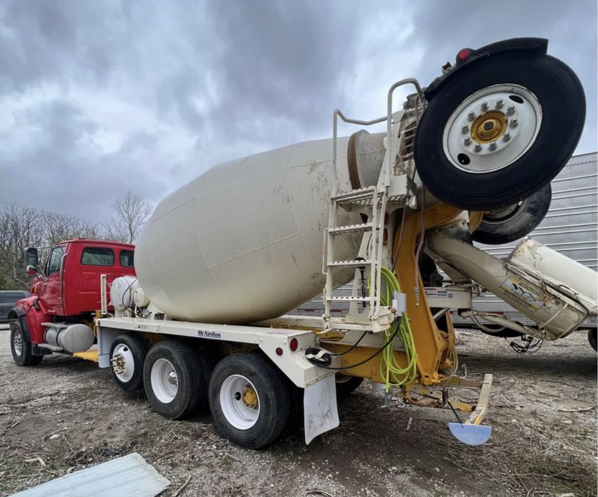 2004 Sterling LT9500 Concrete Mixer Truck