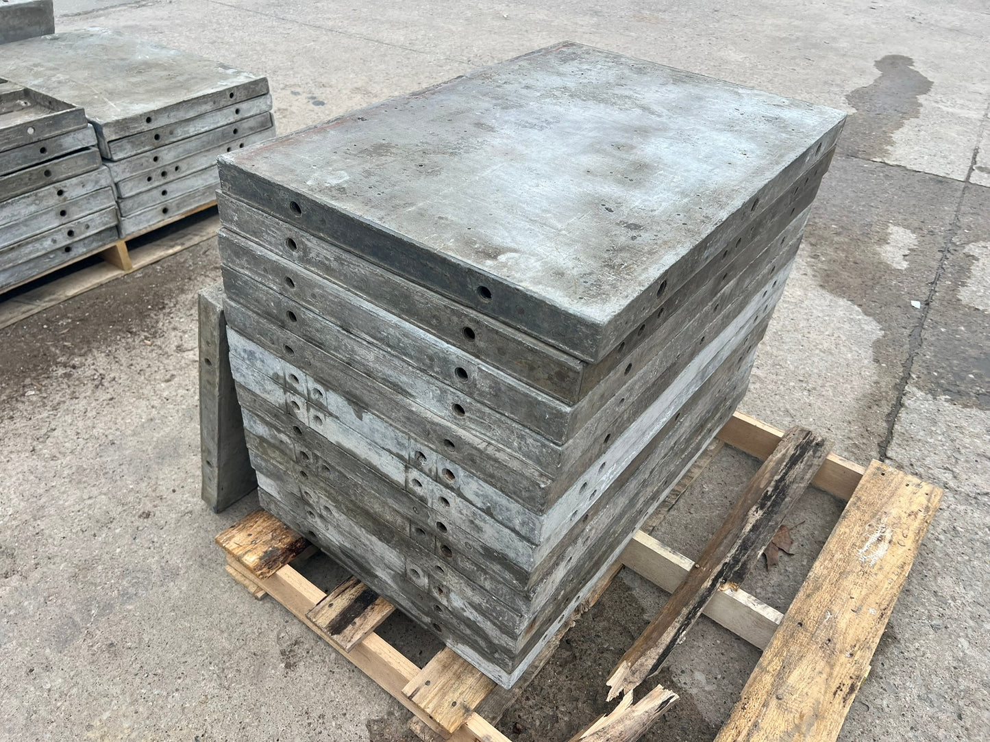 36" x 2' Smooth Aluminum Concrete Forms