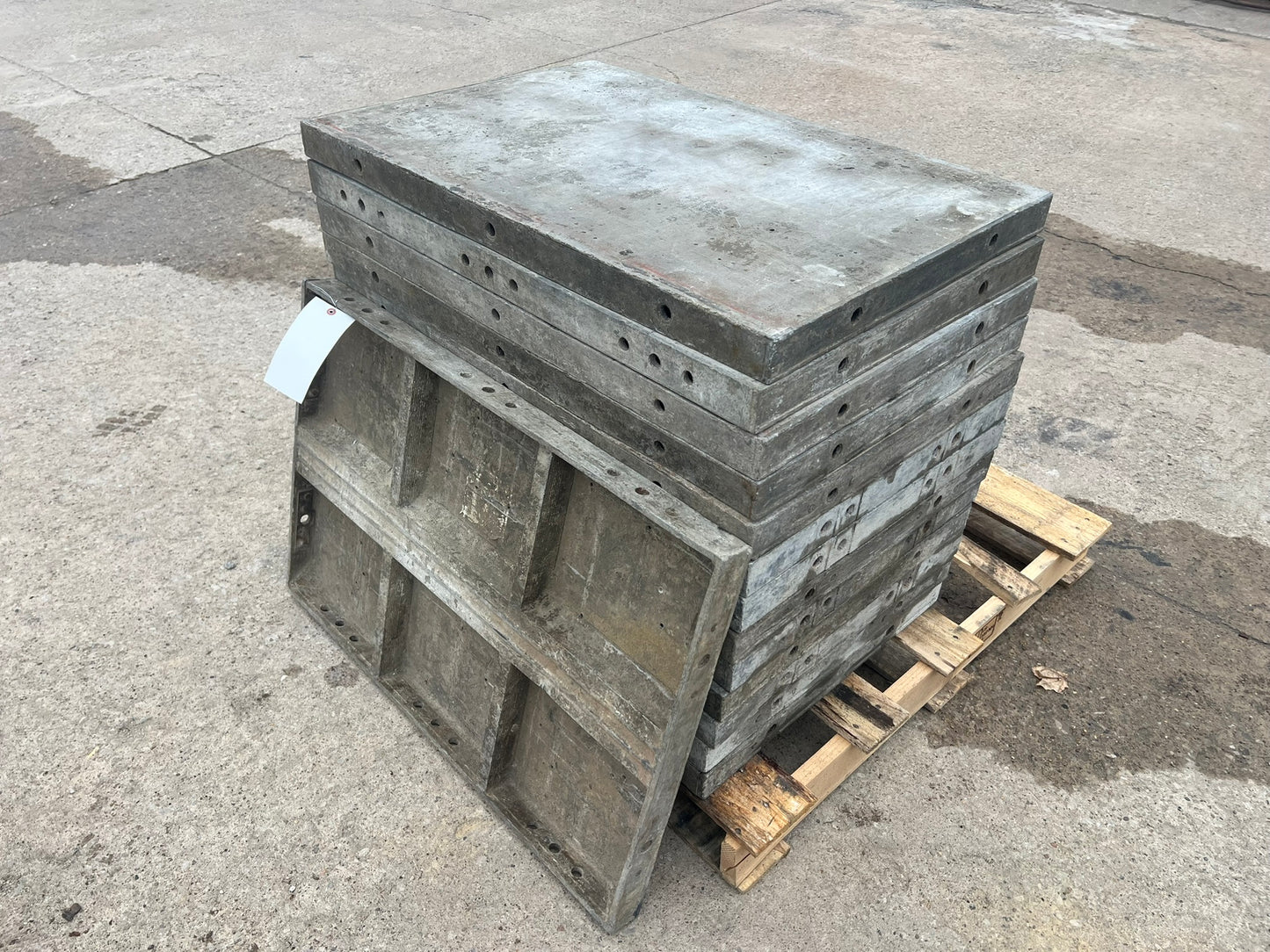 36" x 2' Smooth Aluminum Concrete Forms