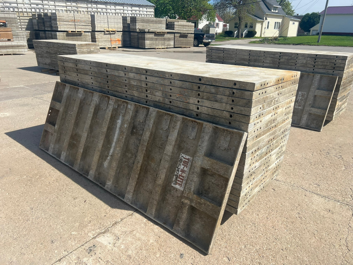 36" x 9' Smooth Aluminum Concrete Forms