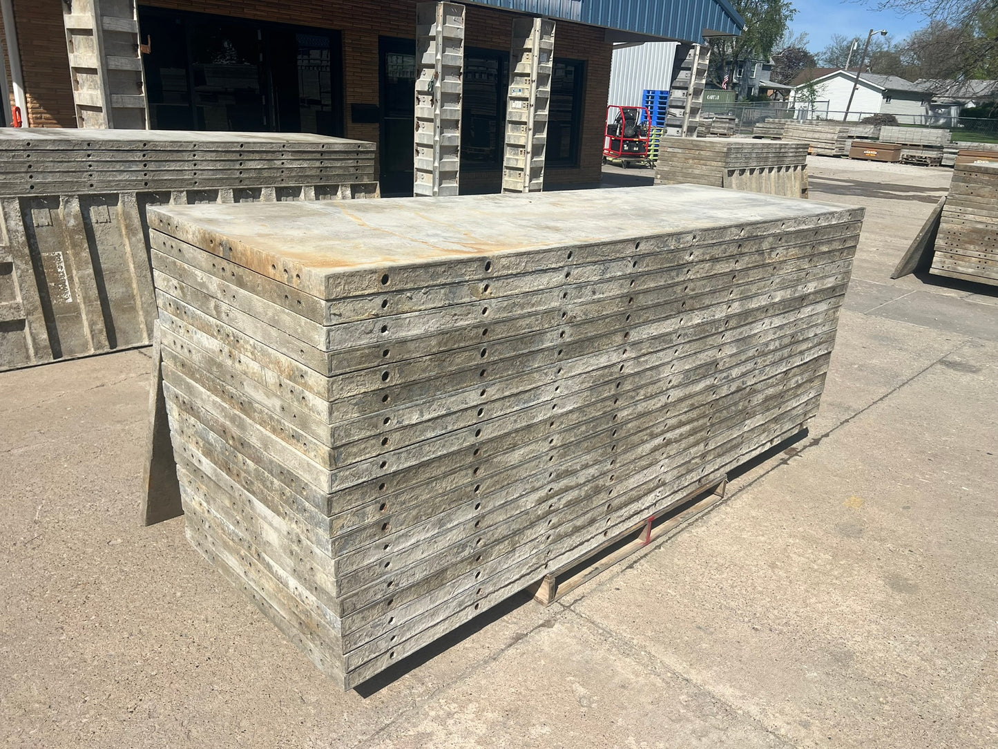 36" x 9' Smooth Aluminum Concrete Forms