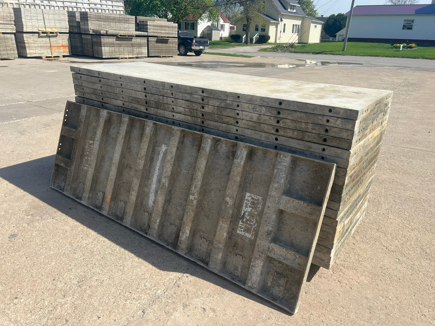 36" x 9' Smooth Aluminum Concrete Forms