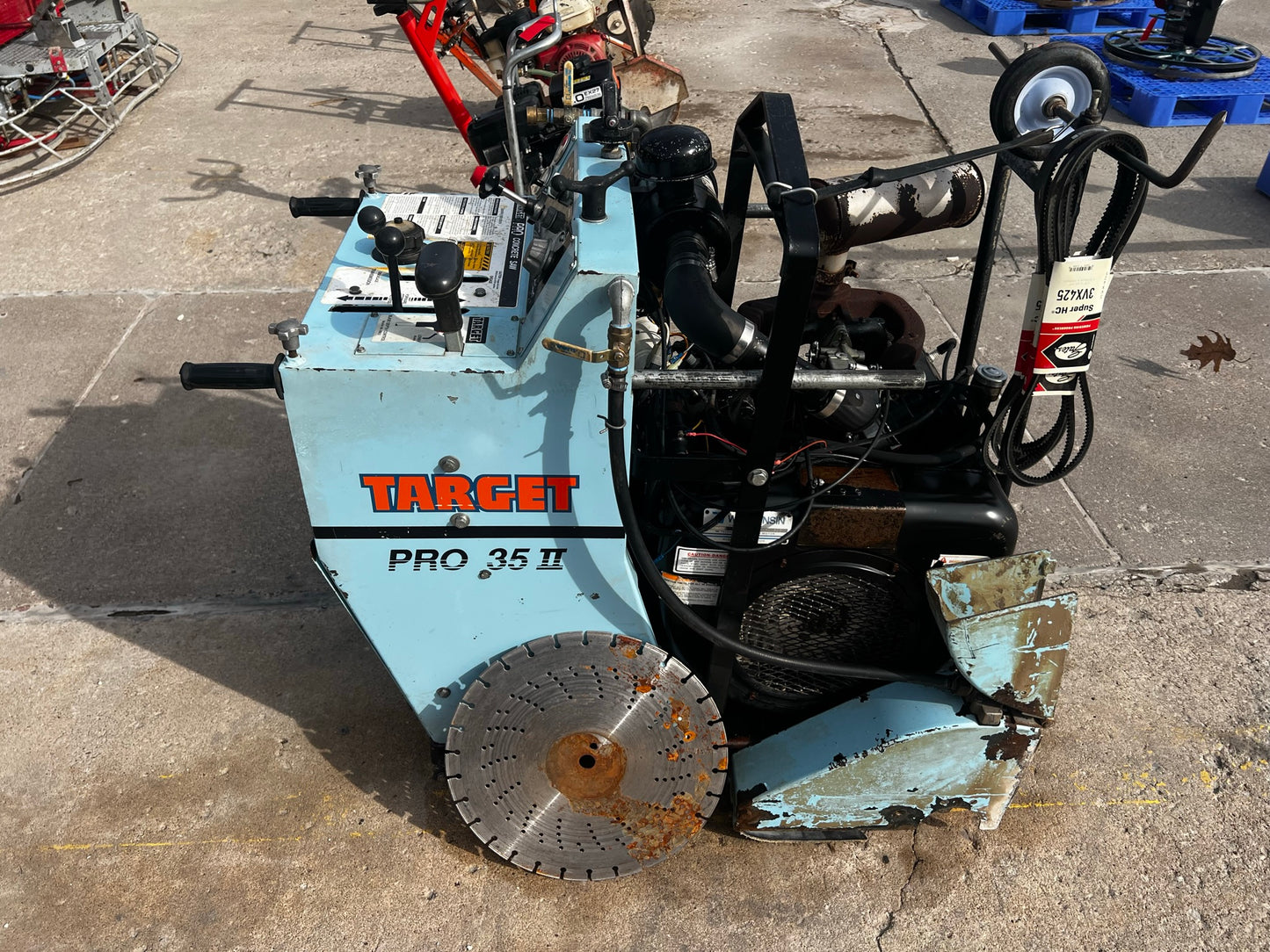 Target Pro 35 II concrete saw