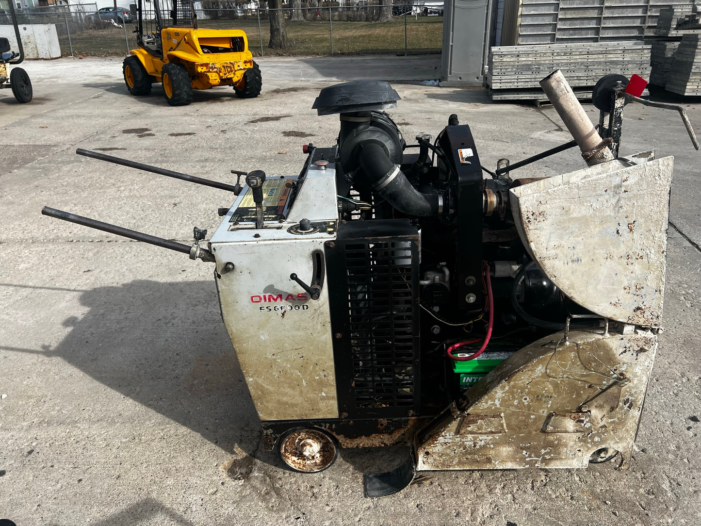 concrete saw