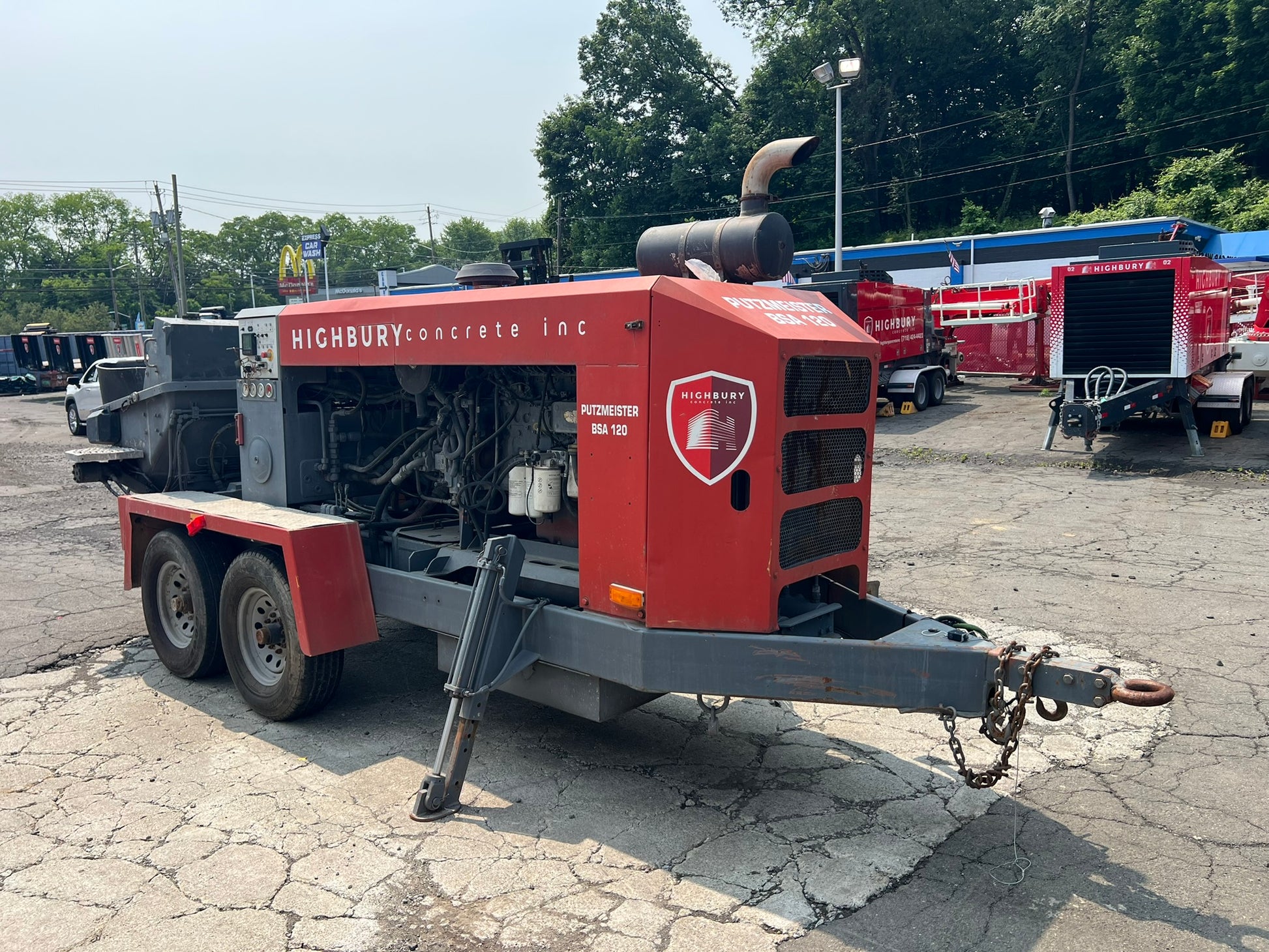 Concrete pump