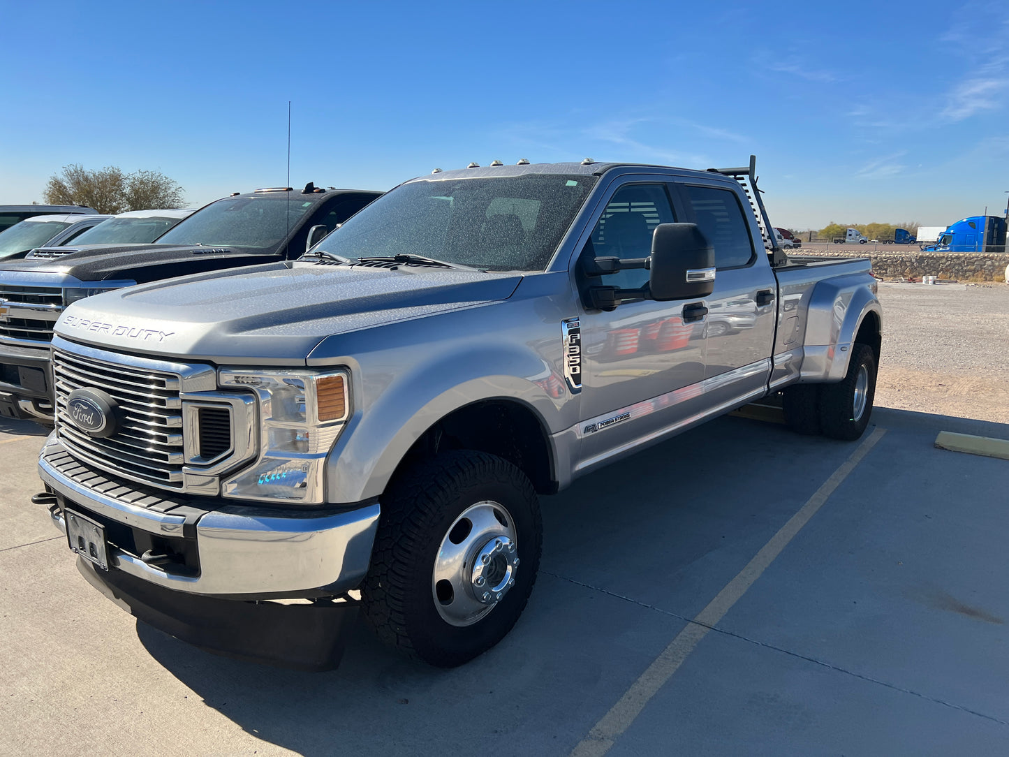 Heavy Construction Equipment from JAR Concrete & Paso Del Norte Materials