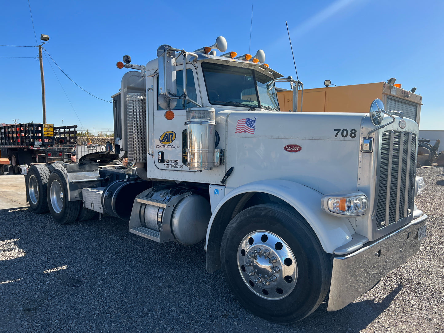 Heavy Construction Equipment from JAR Concrete & Paso Del Norte Materials
