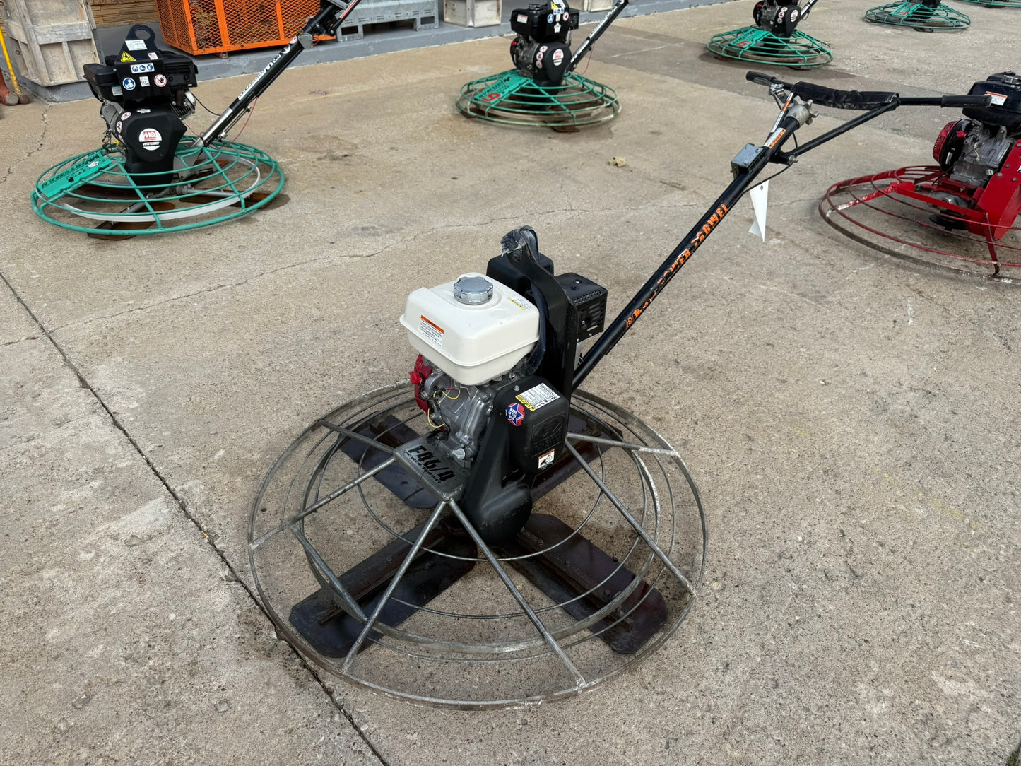 walk-behind concrete power trowel