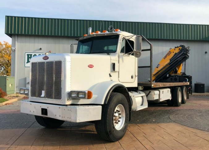 2003 Copma 340.8SC Knuckle Boom on 2003 Peterbilt 378 Truck