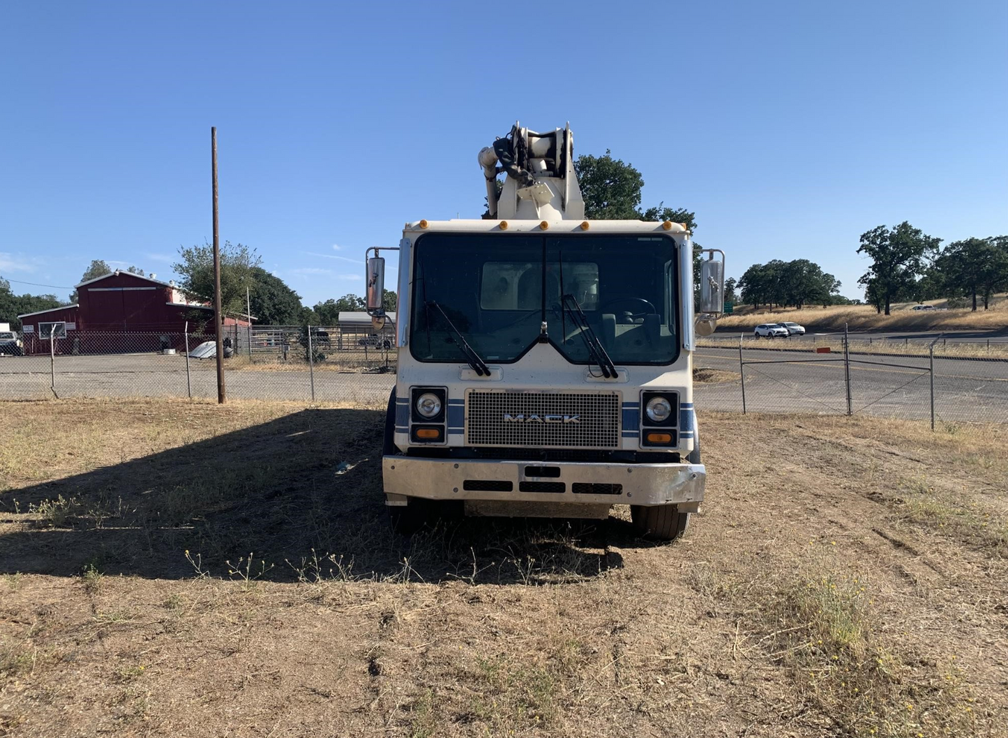 2001 Putzmeister 42m on 2001 Mack MR688 8x4 Concrete Pump Truck