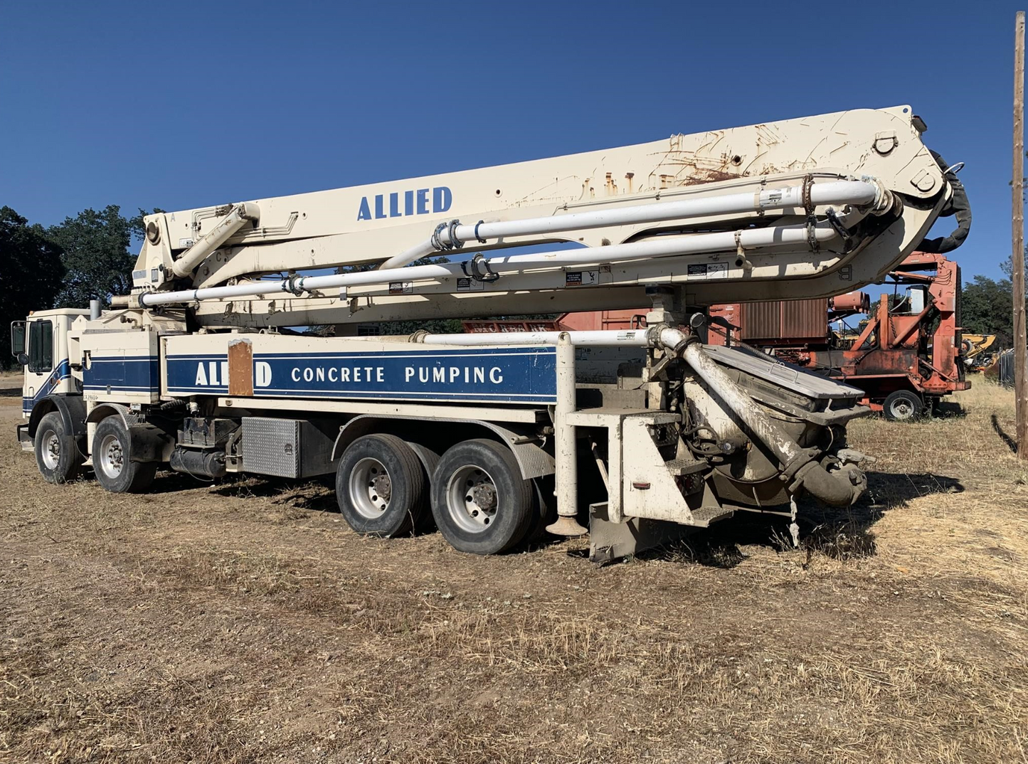 2001 Putzmeister 42m on 2001 Mack MR688 8x4 Concrete Pump Truck