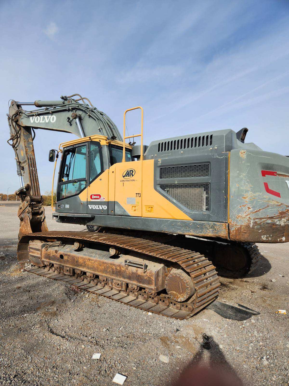 Heavy Construction Equipment from JAR Concrete & Paso Del Norte Materials