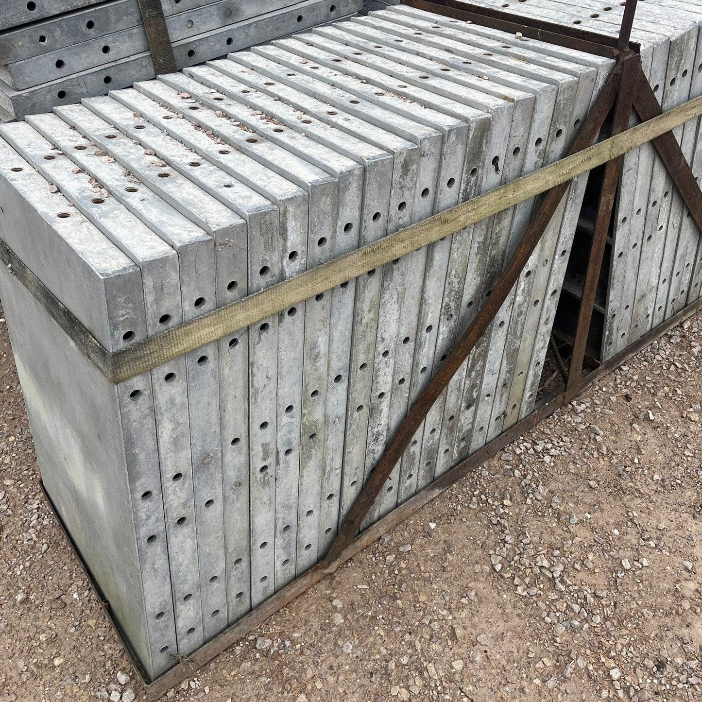 2' aluminum concrete forms