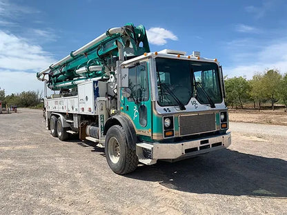 2000 Schwing 39m Concrete Pump Mounted on Mack 6x4 Truck