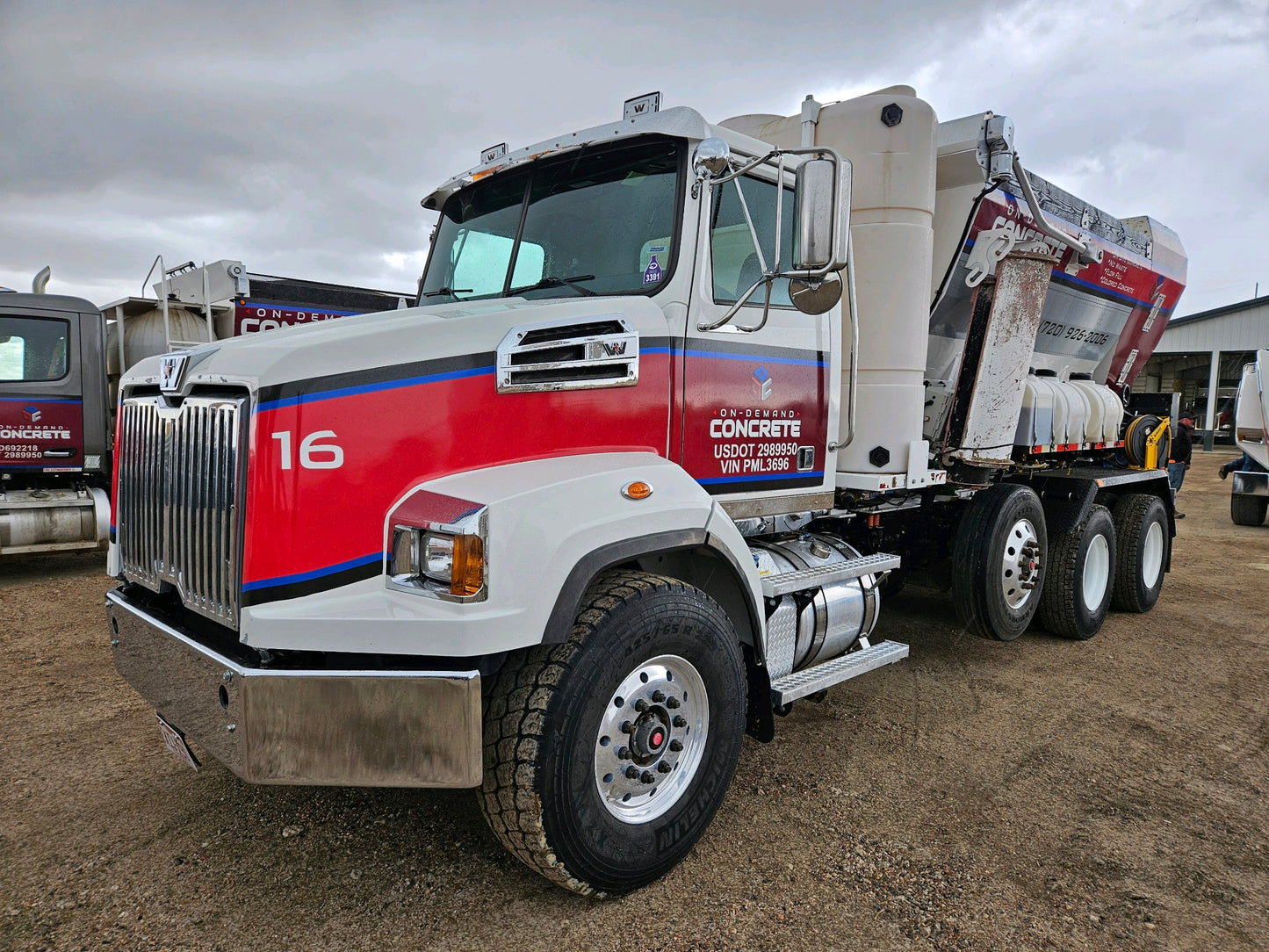 2020 Western Star 8x4 Volumetric Concrete Mixer Truck