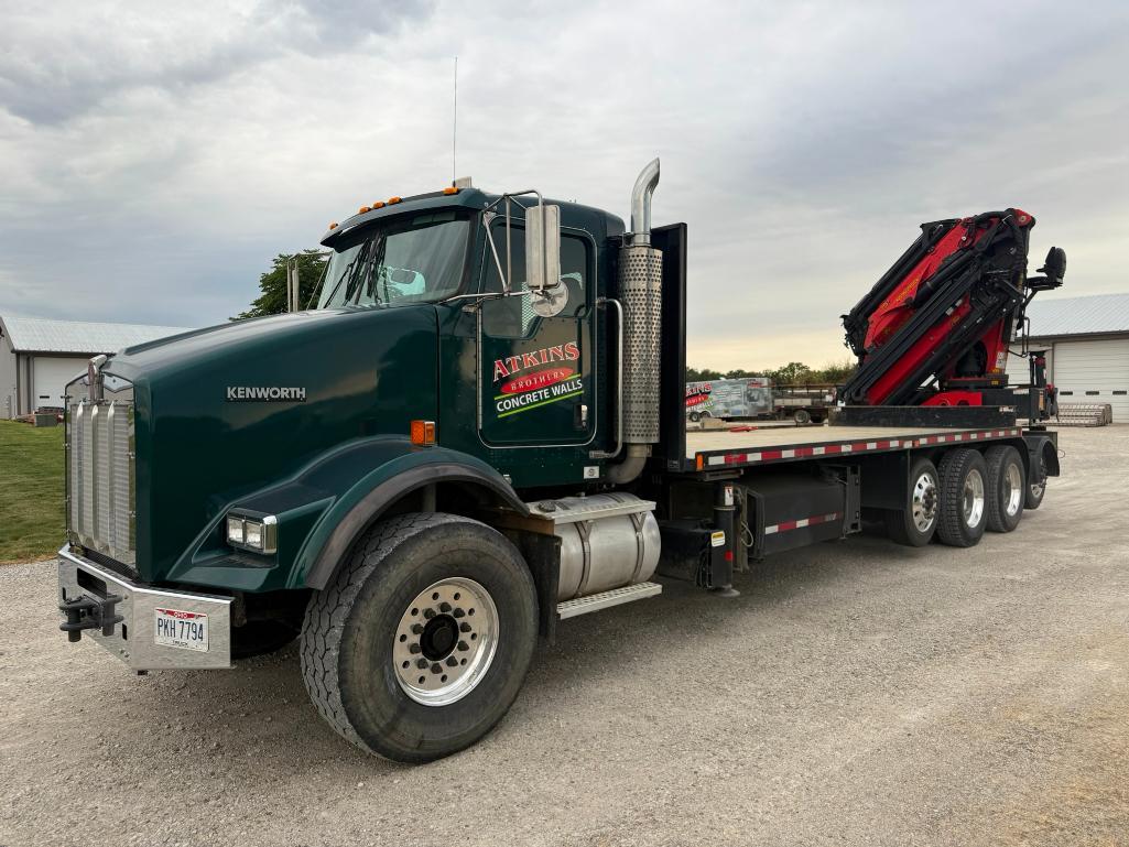 2018 Palfinger PK 40002 EH Knuckle Boom Crane Mounted on 2007 Kenworth T800B 10x4 Boom Truck
