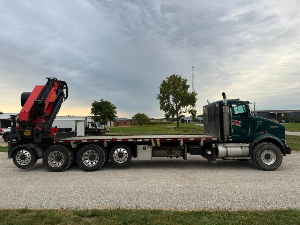 2018 Palfinger PK 40002 EH Knuckle Boom Crane Mounted on 2007 Kenworth T800B 10x4 Boom Truck