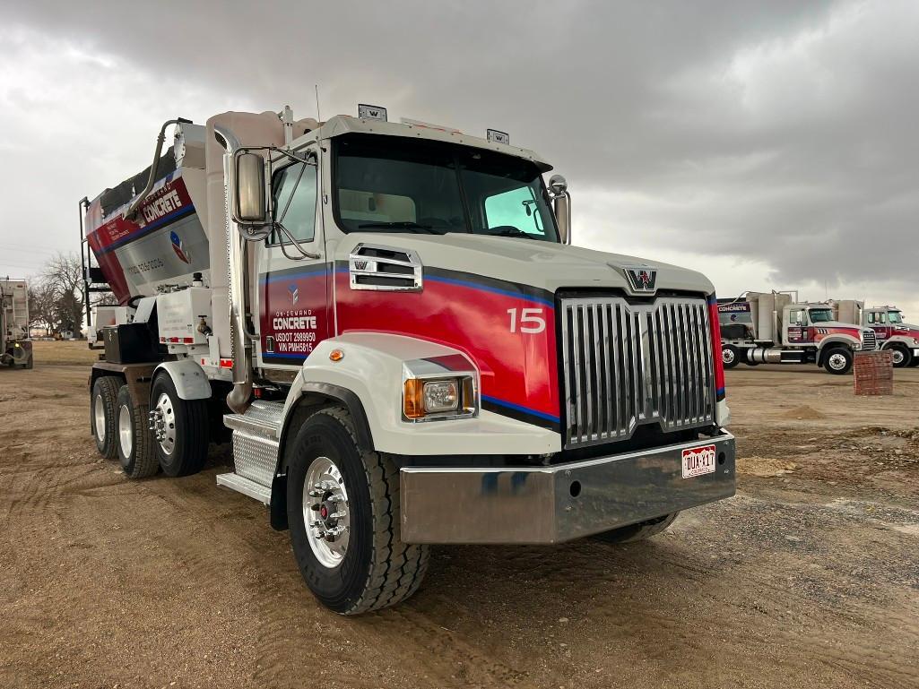 2020 Western Star 8x4 Volumetric Concrete Mixer Truck