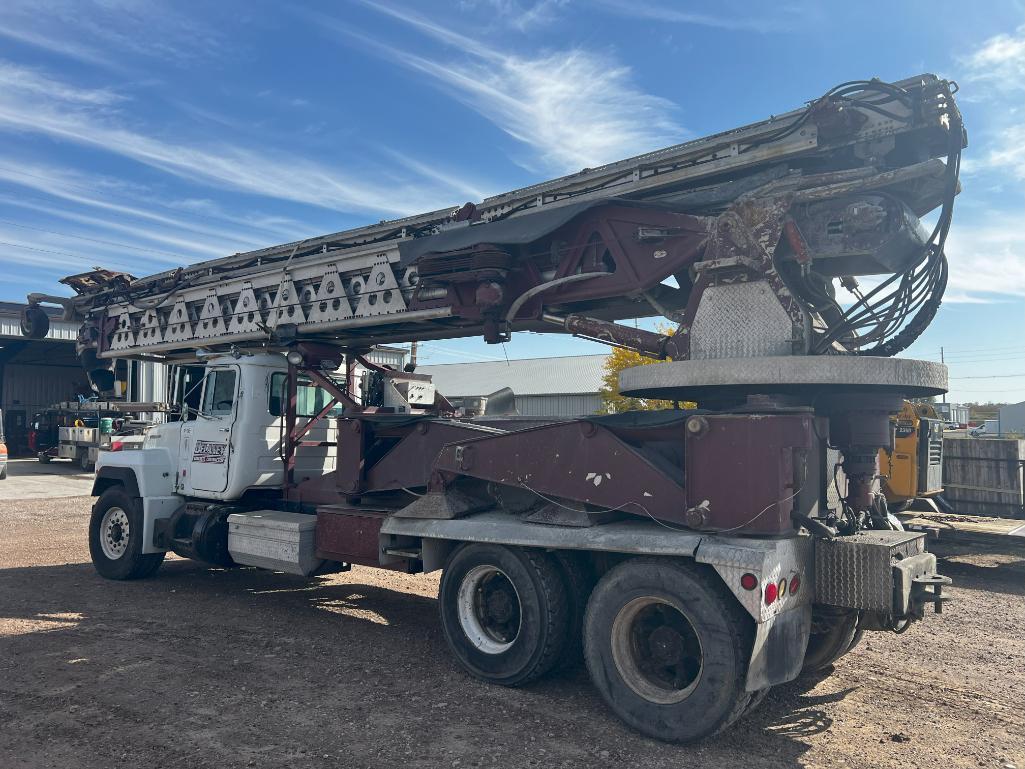 TB-80 Rotec Telebelt Mounted on 1994 Mack RD690S 6x4 Truck