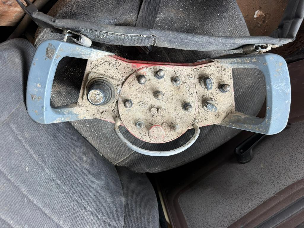 2001 Putzmeister Telebelt TB105 Mounted on 2001 HME 8x4 Truck