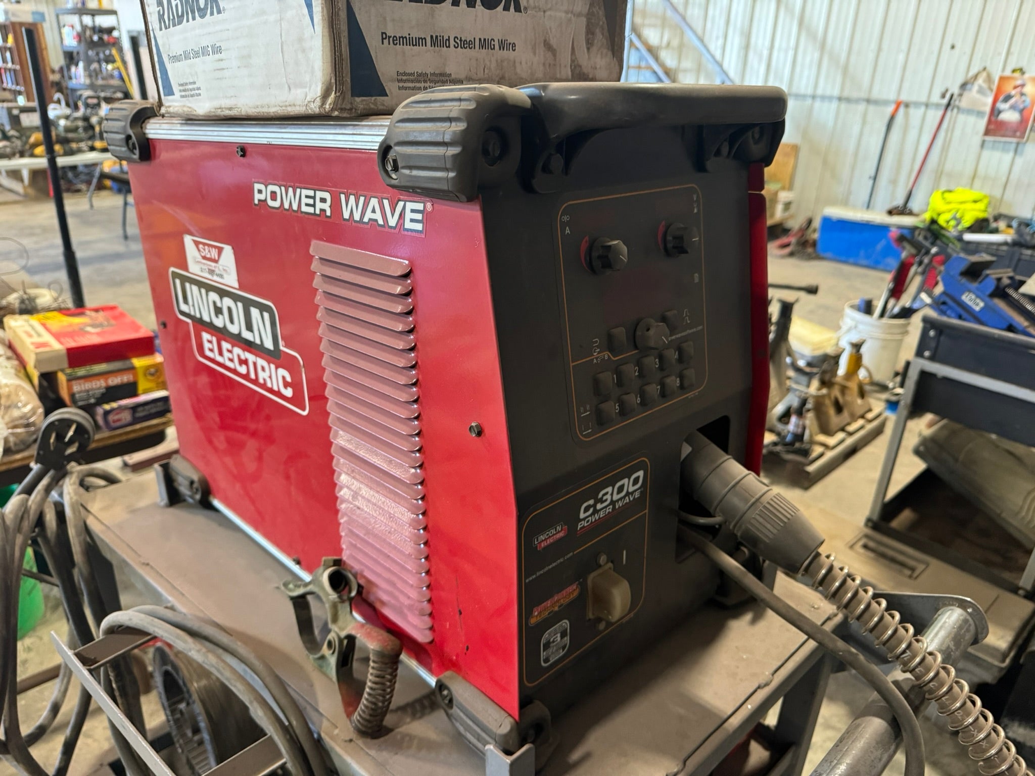 Lincoln Electric Power Wave C300 Welder