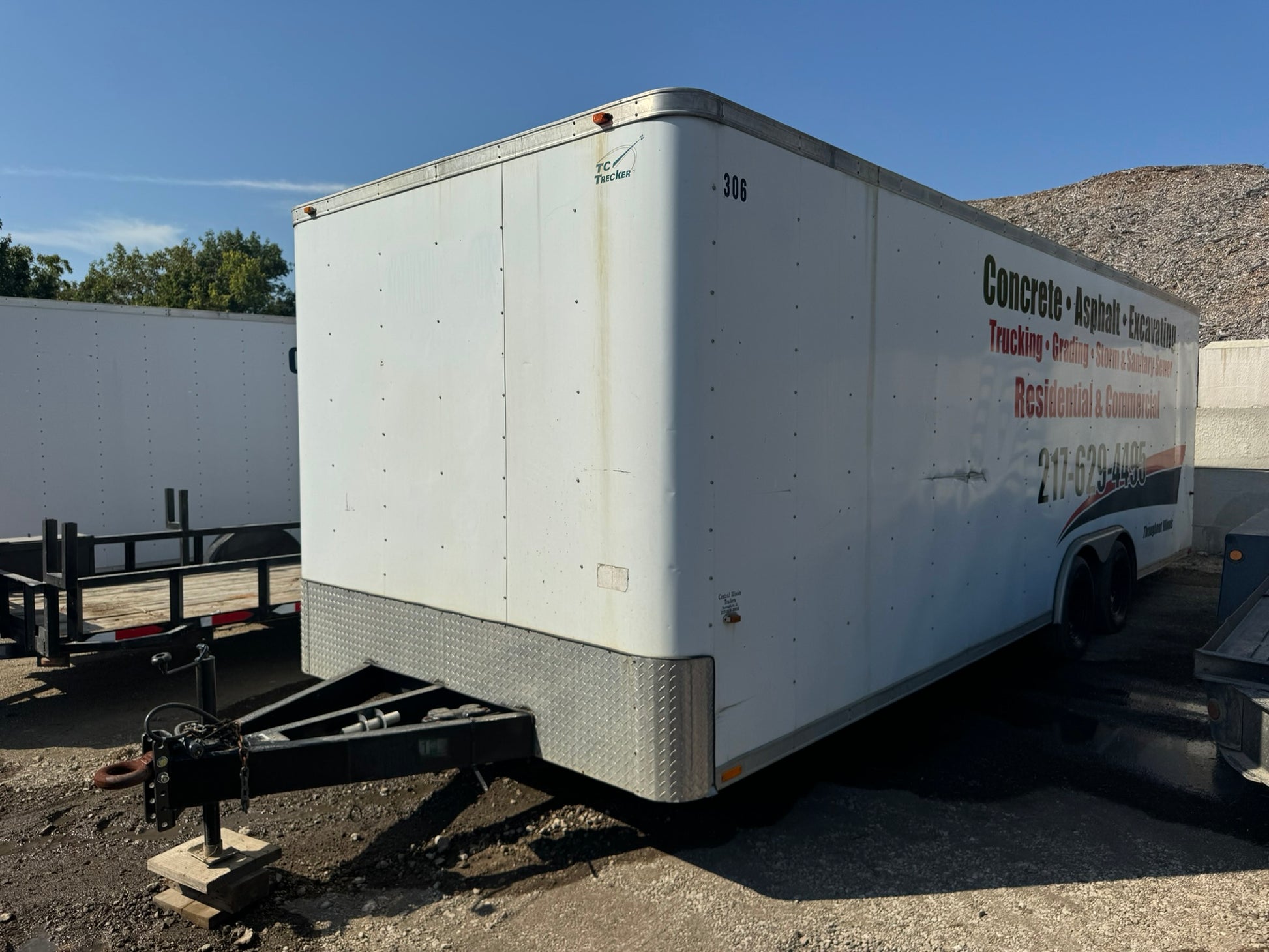 Tandem Axle Enclosed Trailer