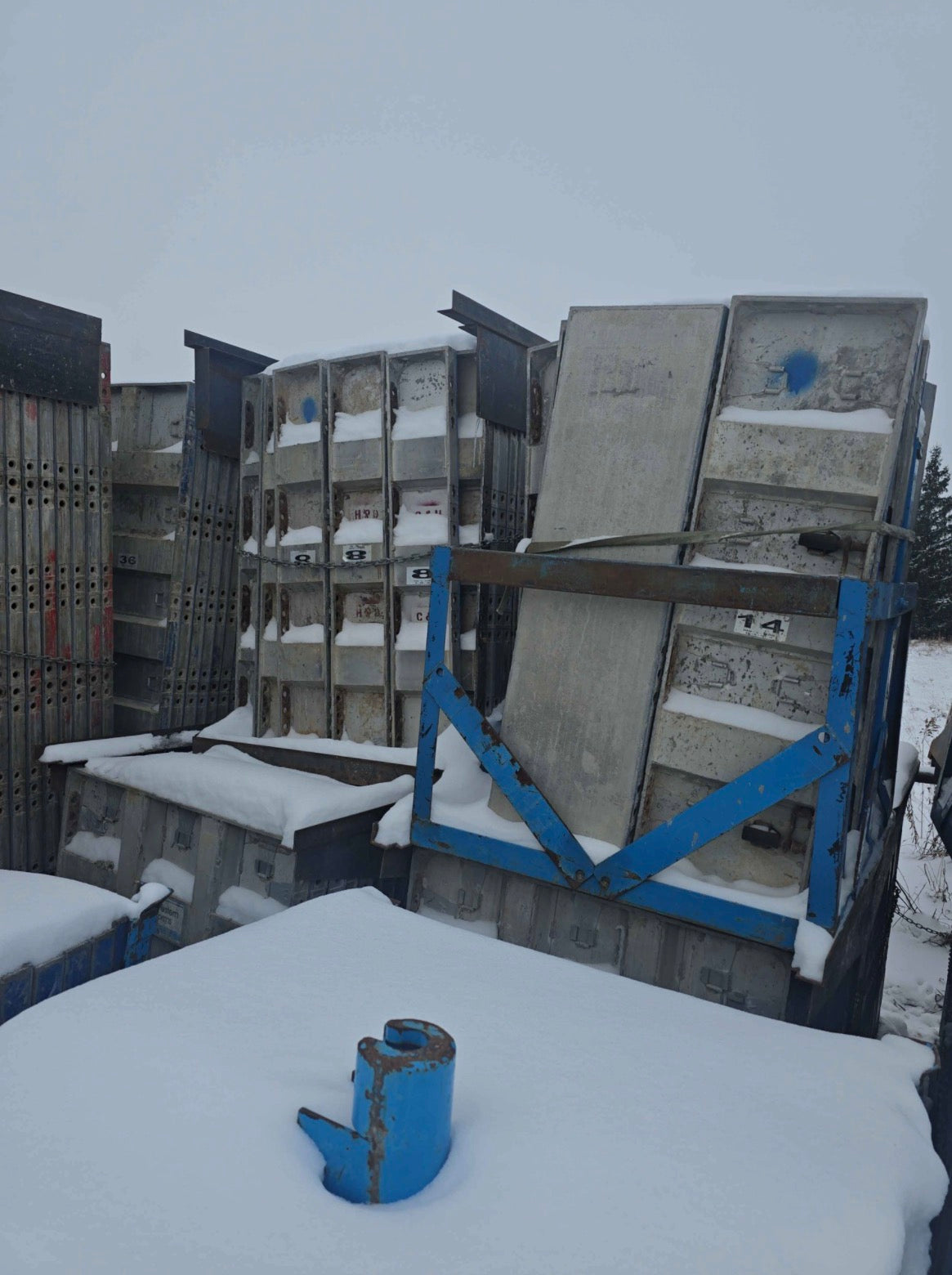 4' Set of Smooth Western Aluminum Concrete Forms