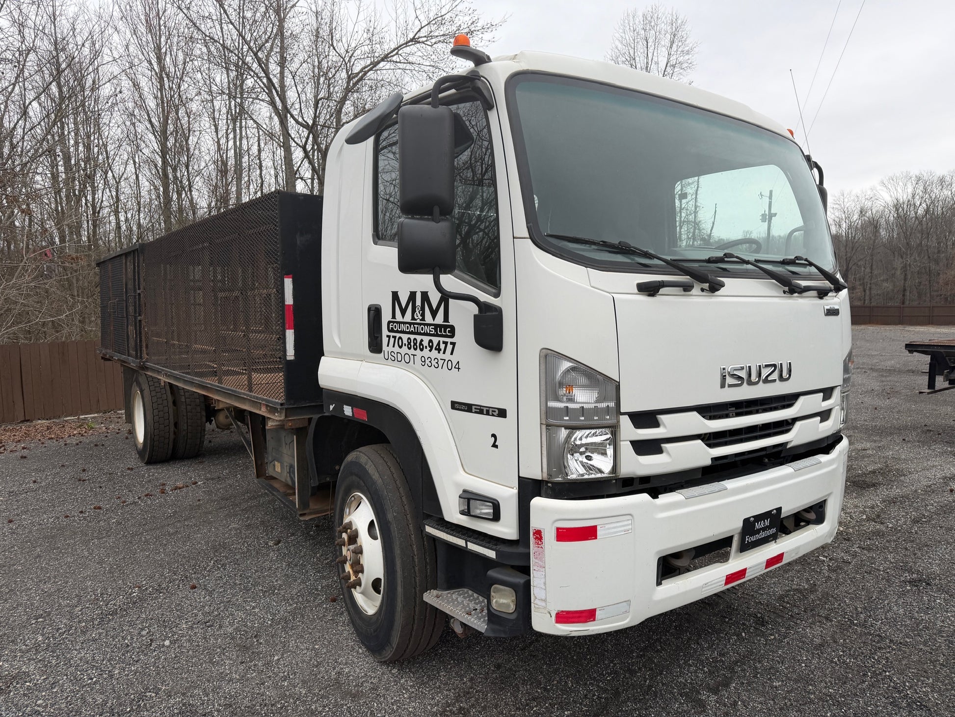 2019 Isuzu FTR 4x2 Truck